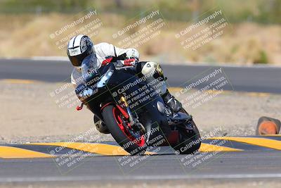 media/Oct-03-2022-Moto Forza (Mon) [[5f077a3730]]/Advanced Group/Session 3 (Turn 3)/